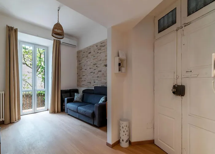 Guesthost - Termini Lovely Flat דירה רומא
