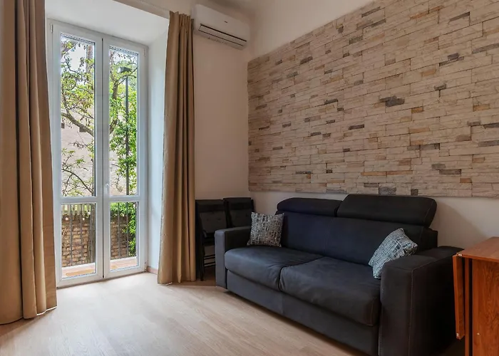 Guesthost - Termini Lovely Flat דירה רומא