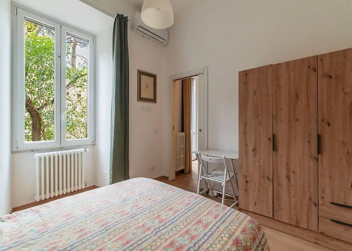 Guesthost - Termini Lovely Flat דירה