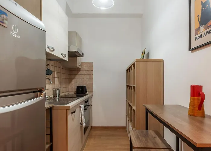 Guesthost - Termini Lovely Flat דירה *