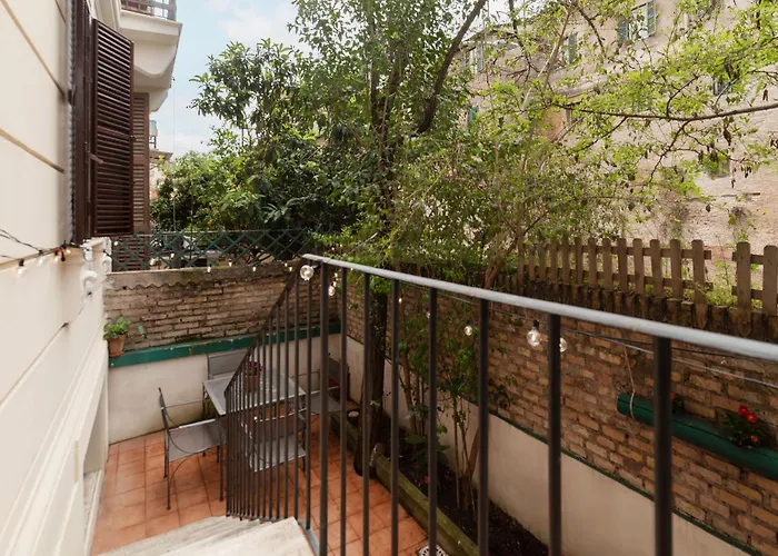 Guesthost - Termini Lovely Flat רומא