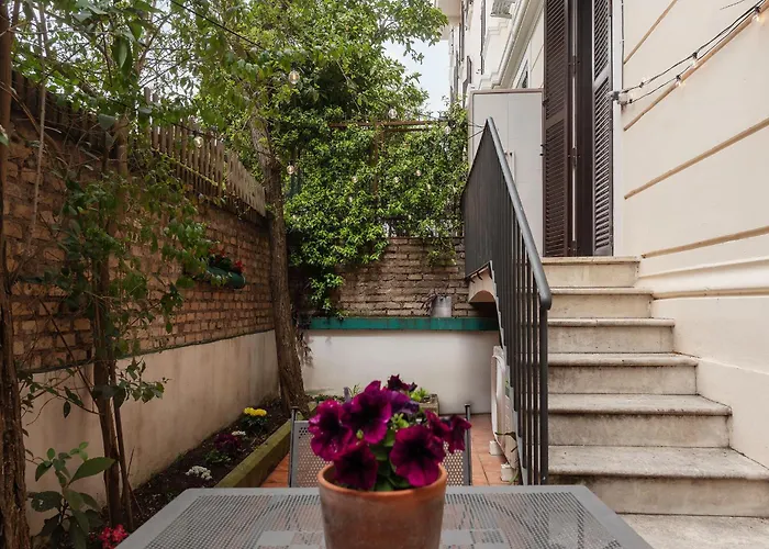 Guesthost - Termini Lovely Flat *